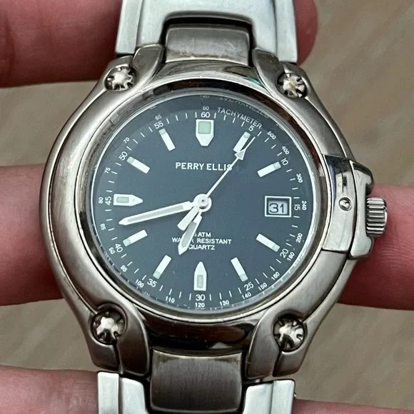 Perry Ellis Watch - Picture 5 of 5